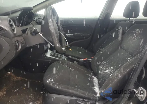 2019 Ford Fiesta Se z USA, uszkodzony, nr VIN 3FADP4BJ2KM109303